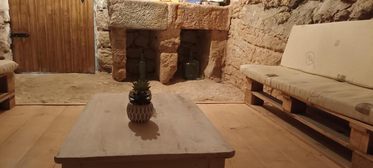 فيلا Cal Minguet - Lleida - Juncosa - Les Garrigues - Priorat - Montsant المظهر الخارجي الصورة